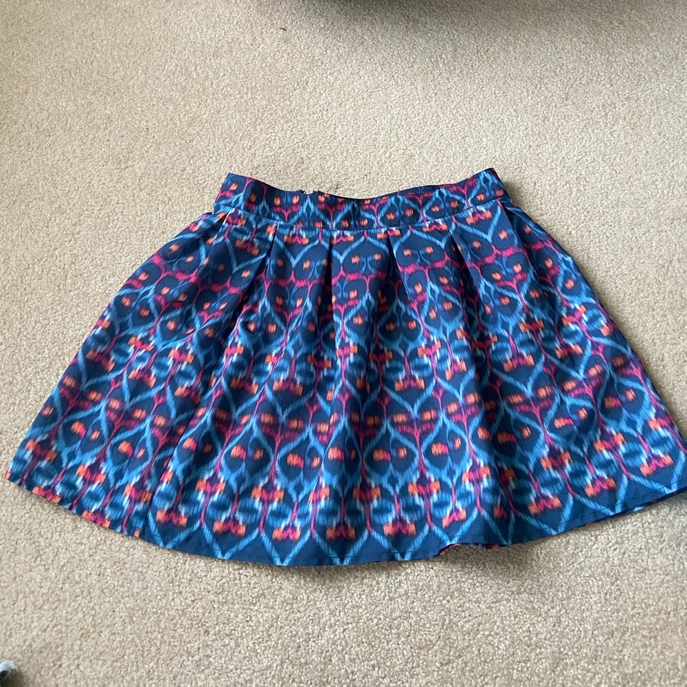 Patterned skirt